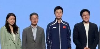 看馬龍,卻被霍家兄弟暖到!霍啟剛滿眼都是晶晶,霍啟山溫柔護嫂